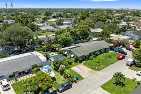 Villa ou maison à vendre à Miramar, Floride: 3 chambres, 115.94 m2 № 1838728 - photo 23