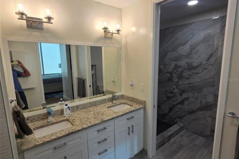 Condo in Orlando, Florida, 2 bedrooms  № 2378062 - photo 8