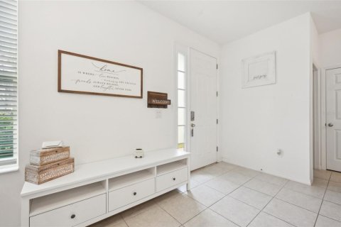 Купить таунхаус в Аполло-Бич, Флорида 6 комнат, 175.77м2, № 1541805 - фото 9