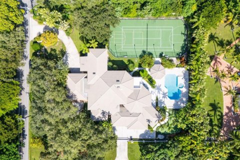 Casa en alquiler en Pinecrest, Florida, 7 dormitorios, 663.88 m2 № 1925798 - foto 9