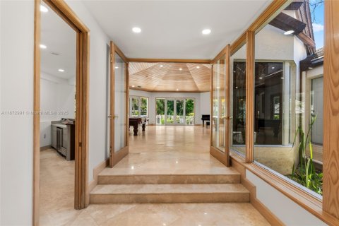 Casa en alquiler en Pinecrest, Florida, 7 dormitorios, 663.88 m2 № 1925798 - foto 17