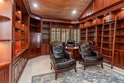 Casa en alquiler en Pinecrest, Florida, 7 dormitorios, 663.88 m2 № 1925798 - foto 20