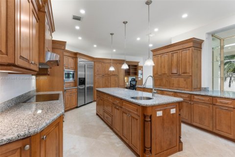 Casa en alquiler en Pinecrest, Florida, 7 dormitorios, 663.88 m2 № 1925798 - foto 23