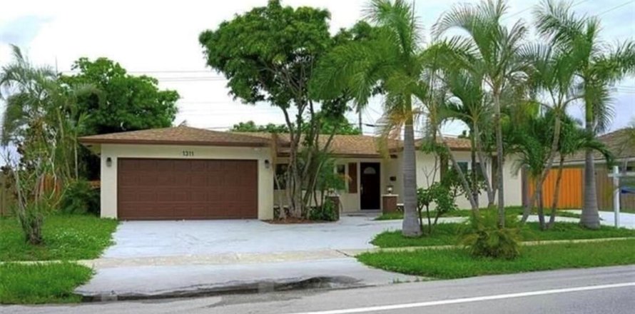 Villa ou maison à Boca Raton, Floride 3 chambres, 146.41 m2 № 2439167