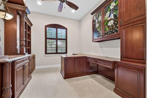 House in Palm Harbor, Florida 4 bedrooms, 354.98 sq.m. № 2398285 - photo 30