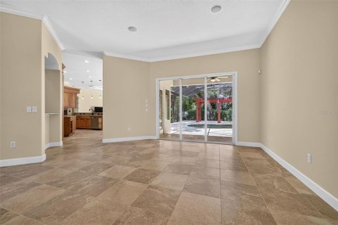 House in Palm Harbor, Florida 4 bedrooms, 354.98 sq.m. № 2398285 - photo 6
