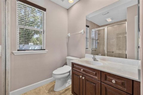 House in Palm Harbor, Florida 4 bedrooms, 354.98 sq.m. № 2398285 - photo 28