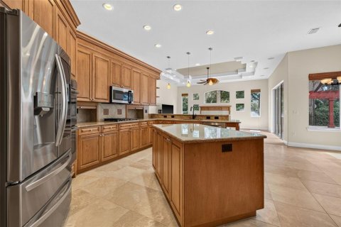 House in Palm Harbor, Florida 4 bedrooms, 354.98 sq.m. № 2398285 - photo 19