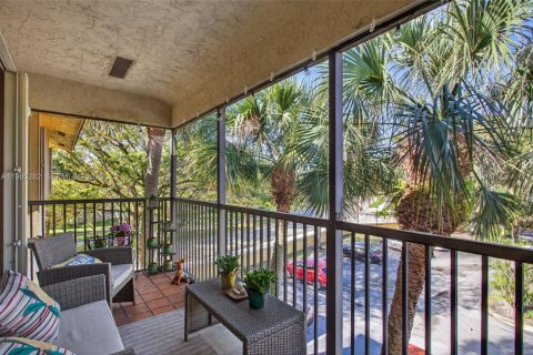 Copropriété à vendre à Oakland Park, Floride: 2 chambres, 99.41 m2 № 2048071 - photo 26