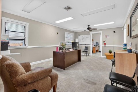 Commercial property in Orlando, Florida 85.84 sq.m. № 2096413 - photo 6