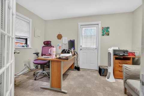 Commercial property in Orlando, Florida 85.84 sq.m. № 2096413 - photo 14