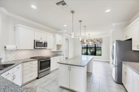 Villa ou maison à vendre à Sarasota, Floride: 3 chambres, 259.1 m2 № 1659134 - photo 14