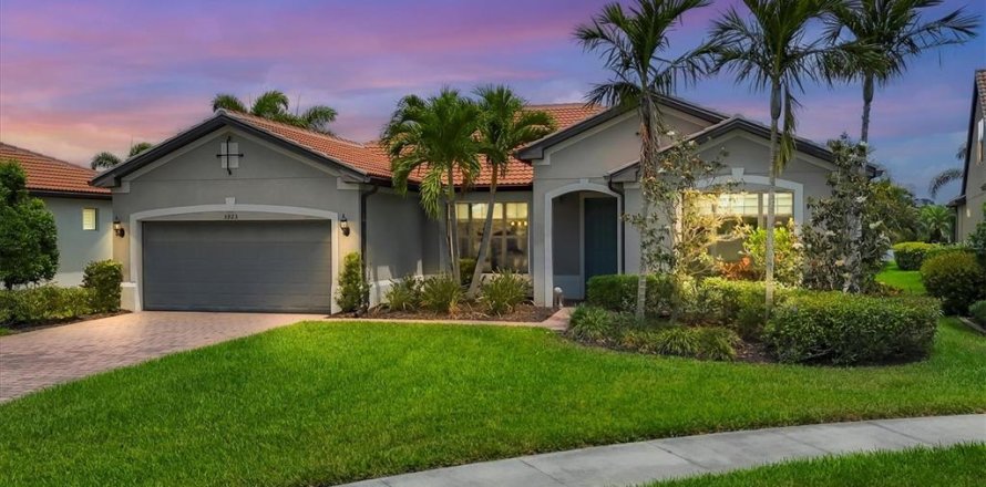 Villa ou maison à Sarasota, Floride 3 chambres, 259.1 m2 № 1659134