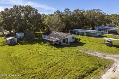 Villa ou maison à vendre à Crescent City, Floride: 3 chambres, 107.02 m2 № 882030 - photo 1