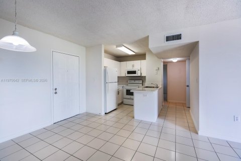 Apartment in Miami, Florida 2 bedrooms, 76.09 sq.m. № 2031336 - photo 5