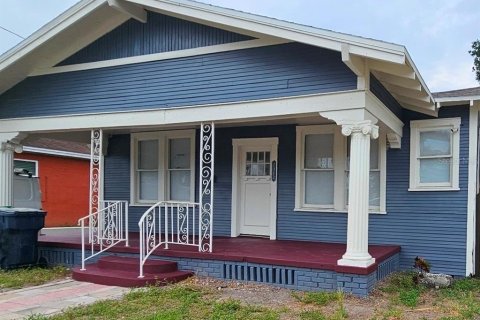 Villa ou maison à Tampa, Floride 3 chambres, 131.92 m2 № 2096992
