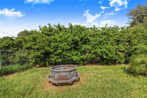 House in Auburndale, Florida 6 bedrooms, 298.22 sq.m. № 1856372 - photo 9