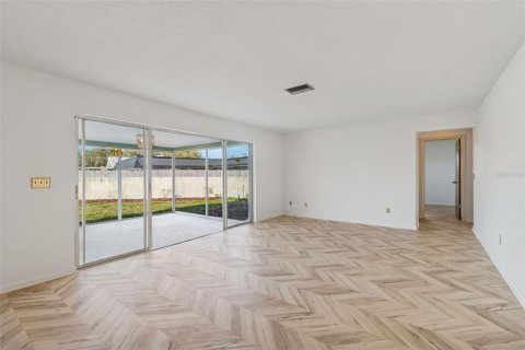 Villa ou maison à vendre à Largo, Floride: 4 chambres, 207.36 m2 № 2093134 - photo 27