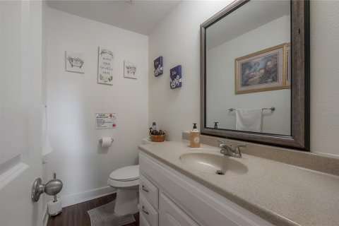 House in Tampa, Florida 4 bedrooms, 200.11 sq.m. № 2225493 - photo 23