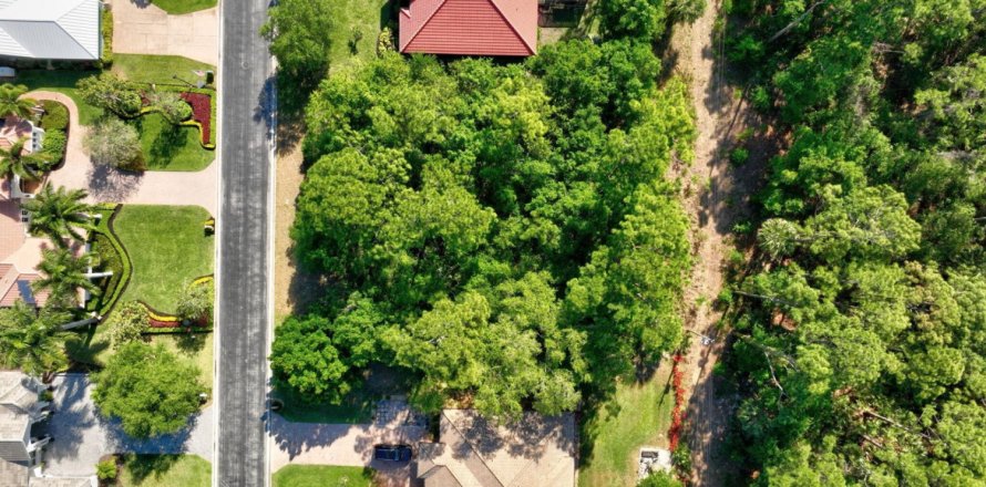 Land in Fort Pierce, Florida № 1096243