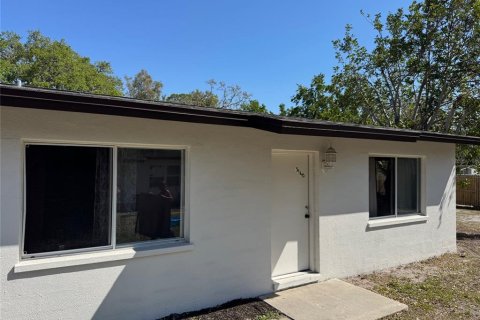 Apartment in Sarasota, Florida 2 bedrooms, 92.9 sq.m. № 1917464 - photo 1