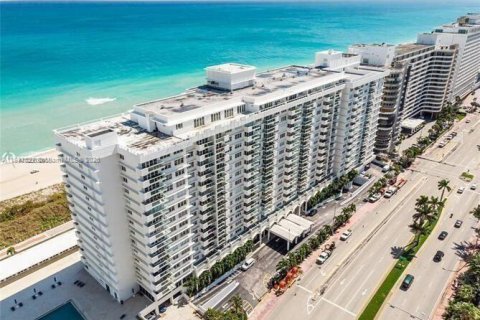 Купить кондоминиум в Майами-Бич, Флорида 1 спальня, 86.4м2, № 1981915 - фото 4