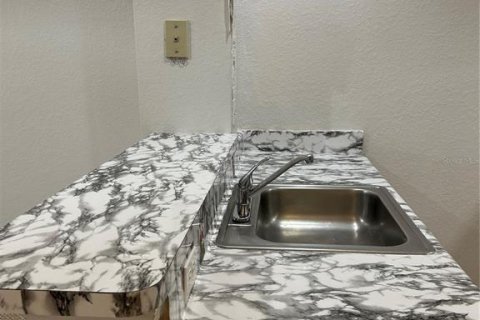 Adosado en alquiler en Kissimmee, Florida, 3 dormitorios, 120.4 m2 № 1678464 - foto 4