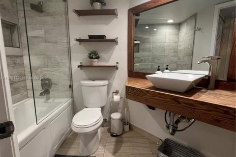 Condominio en alquiler en Margate, Florida, 2 dormitorios, 90.12 m2 № 2042778 - foto 16