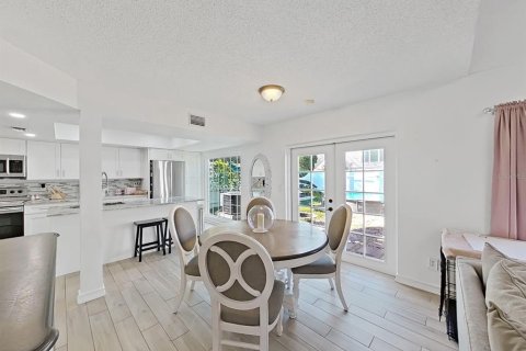Купить виллу или дом в Тампа, Флорида 6 комнат, 138.98м2, № 2416734 - фото 27