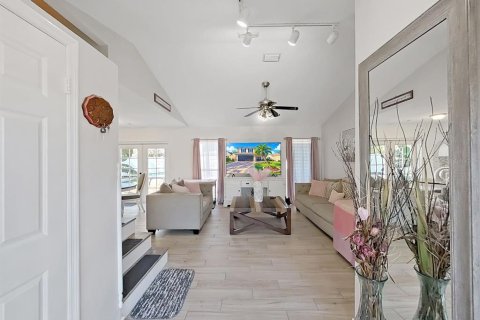 Купить виллу или дом в Тампа, Флорида 6 комнат, 138.98м2, № 2416734 - фото 18