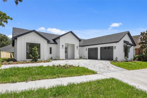 Villa ou maison à vendre à Gainesville, Floride: 5 chambres, 329.26 m2 № 1588639 - photo 1