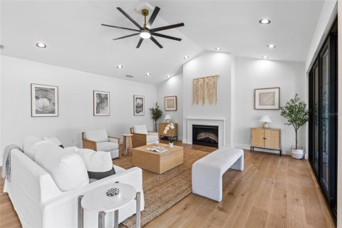 Villa ou maison à vendre à Gainesville, Floride: 5 chambres, 329.26 m2 № 1588639 - photo 8