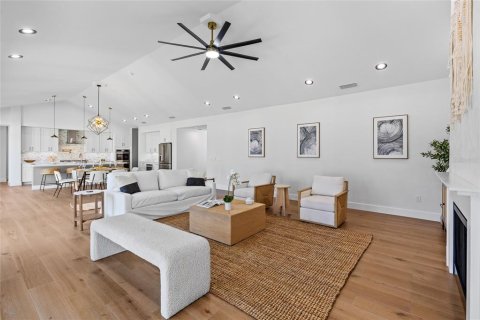 Villa ou maison à vendre à Gainesville, Floride: 5 chambres, 329.26 m2 № 1588639 - photo 9
