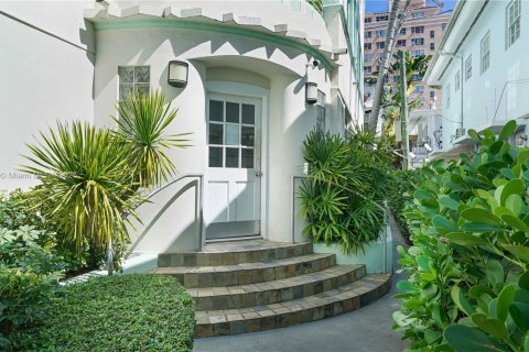 Condominio en venta en Miami Beach, Florida, 1 dormitorio, 49.05 m2 № 2034241 - foto 19