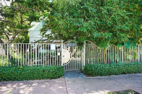 Condominio en venta en Miami Beach, Florida, 1 dormitorio, 49.05 m2 № 2034241 - foto 27