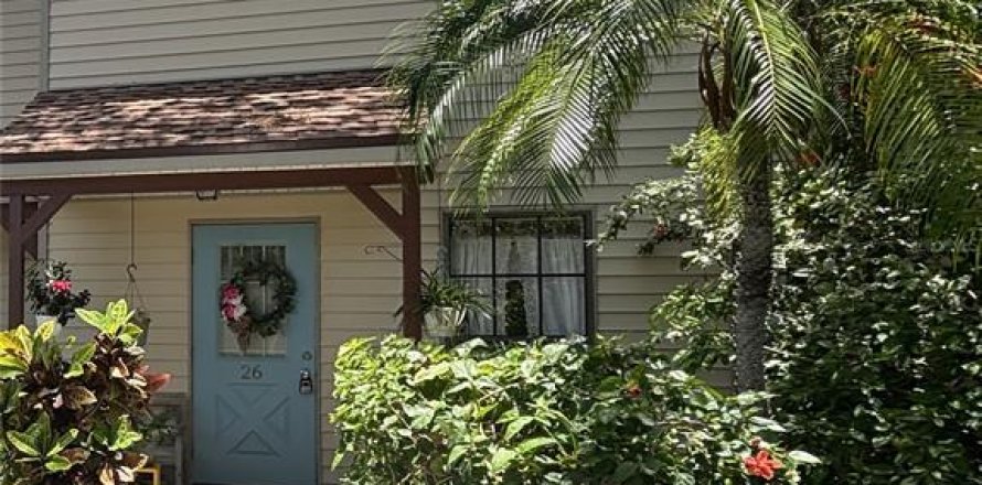 Condo in Dunedin, Florida, 2 bedrooms  № 2237132