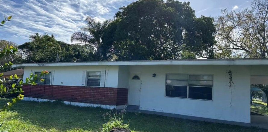 Villa ou maison à St. Lucie, Floride 4 chambres, 125.42 m2 № 2194863
