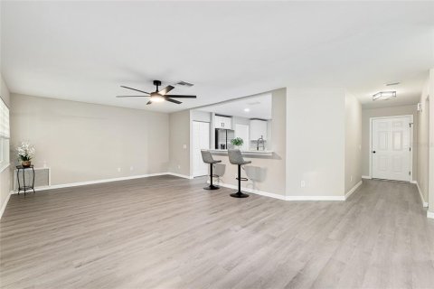 Casa en venta en Ocala, Florida, 2 dormitorios, 114.27 m2 № 1719287 - foto 8