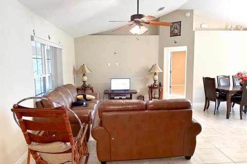 House in Dunnellon, Florida 3 bedrooms, 138.15 sq.m. № 1885550 - photo 7