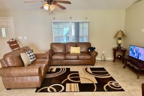 House in Dunnellon, Florida 3 bedrooms, 138.15 sq.m. № 1885550 - photo 5