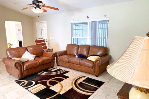 House in Dunnellon, Florida 3 bedrooms, 138.15 sq.m. № 1885550 - photo 6