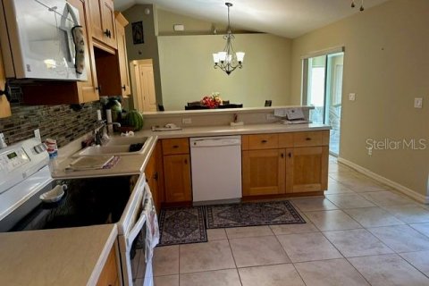 House in Dunnellon, Florida 3 bedrooms, 138.15 sq.m. № 1885550 - photo 28