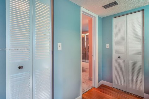 Copropriété à vendre à Margate, Floride: 2 chambres, 90.12 m2 № 1954174 - photo 10