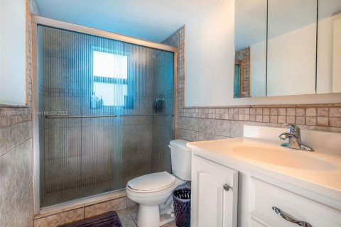 Copropriété à vendre à Margate, Floride: 2 chambres, 90.12 m2 № 1954174 - photo 12