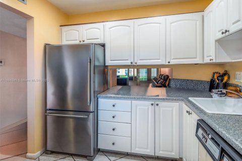 Copropriété à vendre à Margate, Floride: 2 chambres, 90.12 m2 № 1954174 - photo 3