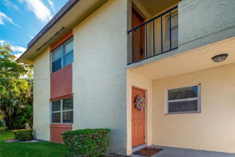 Copropriété à vendre à Margate, Floride: 2 chambres, 90.12 m2 № 1954174 - photo 17