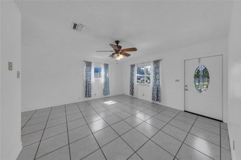 Casa en alquiler en Tamarac, Florida, 2 dormitorios, 93.65 m2 № 2169997 - foto 4