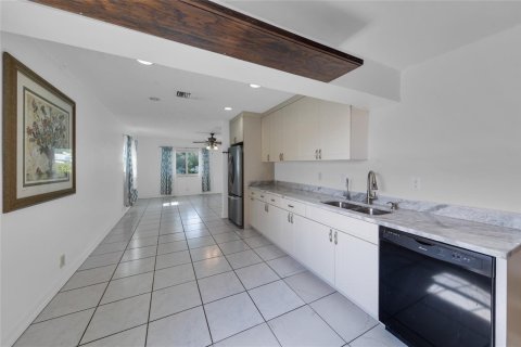 Casa en alquiler en Tamarac, Florida, 2 dormitorios, 93.65 m2 № 2169997 - foto 15