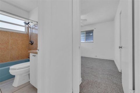 Casa en alquiler en Tamarac, Florida, 2 dormitorios, 93.65 m2 № 2169997 - foto 16