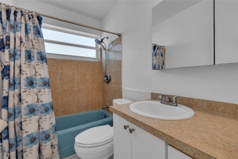Casa en alquiler en Tamarac, Florida, 2 dormitorios, 93.65 m2 № 2169997 - foto 17